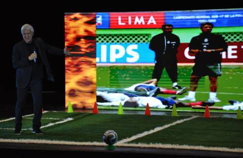 Conferencia de Chucho_1.jpeg